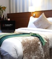 _gallery_gate_double_3_1_