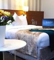 _gallery_gate_double_6_1_