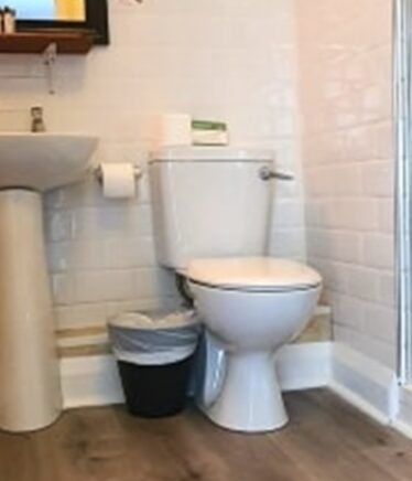 _room_gate_bathroom_1_