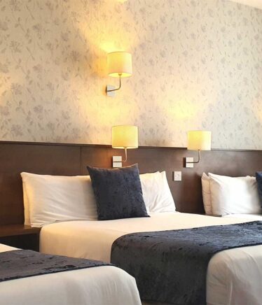 _room_header-gate-twin-triple-quad-1 (1)